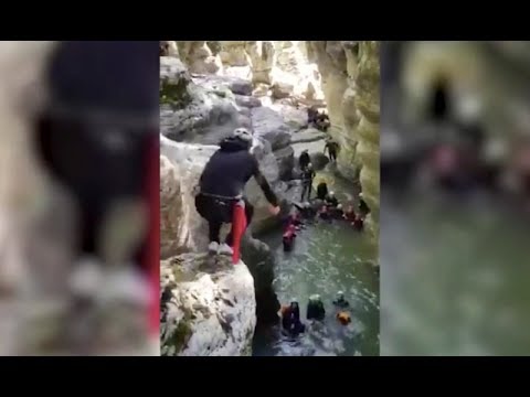Будущих губернаторов заставляют прыгать со скалы