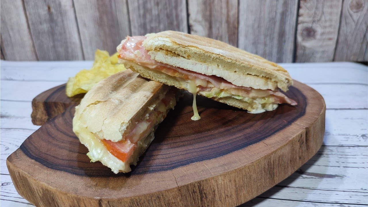 CAMPERO DE POLLO MALAGUEÑO, el auténtico!! con ayuda de Mambo!