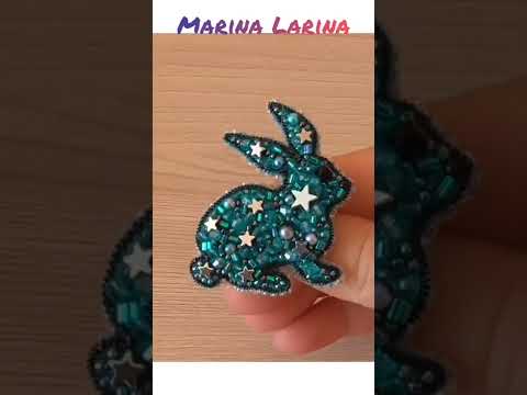 Символ 2023 Кролик Кот /DIY Beaded bunny cat #shorts #брошькролик #brooch #брошьизбисера #брошькот