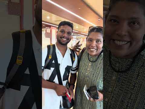 ലണ്ടനിലേക്കാണ് യാത്ര 💖. ഒപ്പം നമ്മളില്ലെങ്കിലും നമ്മുടെ കടൽ മച്ചാന്റെ പ്രോഡക്റ്റ് ഉണ്ട് കേട്ടോ 💖🥰