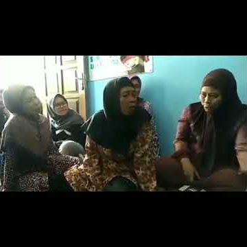 ibu ibu belajar nyanyi Bahasa Sunda !! Story Wa