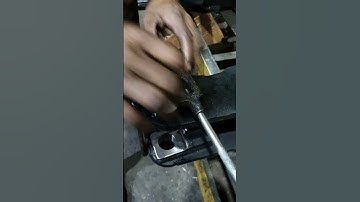 manual hand tapping #machine #cncmill