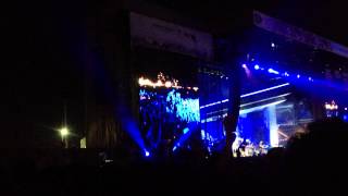 Blur - Beetlebum (Live at Hyde Park, BT London Live, August 2012)