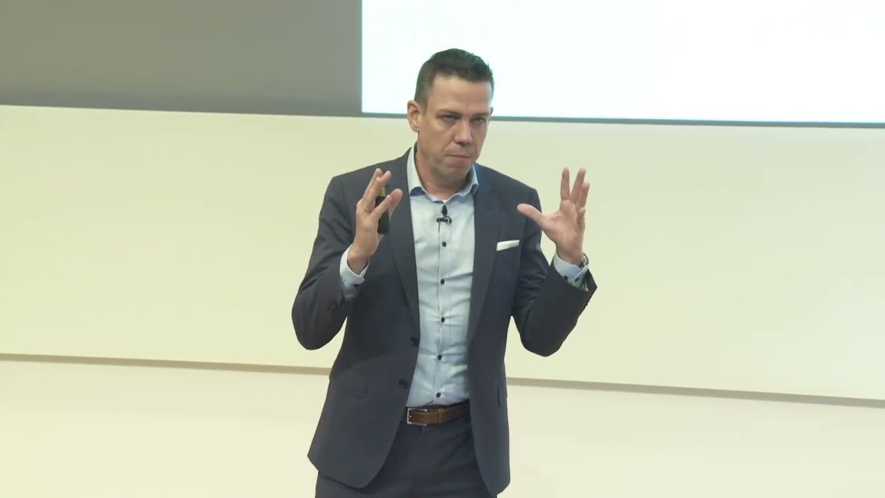 Clean Core Mastering a future proof and agile ERP