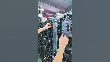 Assemble the LED screen cabinet. #eagerled #ledScre #leddisplay #ledwall #leddisplayFactory