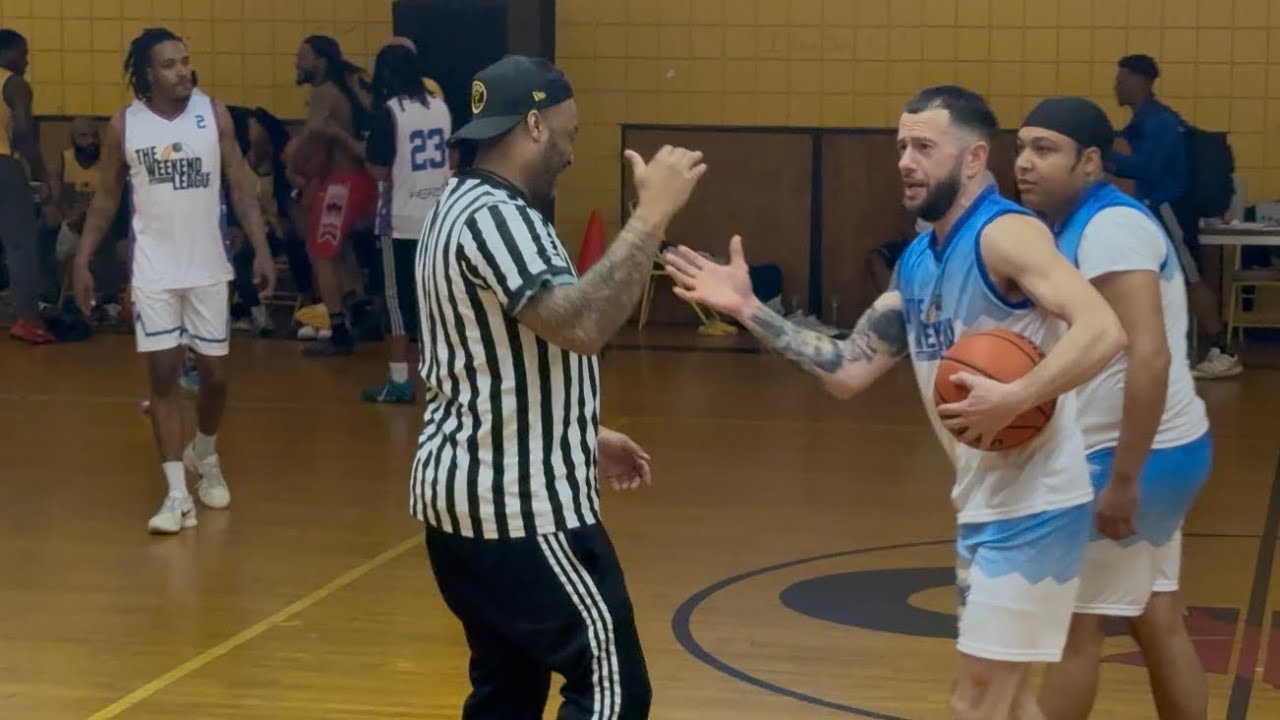 PULLED UP TO WATCH THE OLD HEADS AT “GILS WEEKEND LEAGUE” 🔥🏀 #foryou #viral #basketball #fyp 
