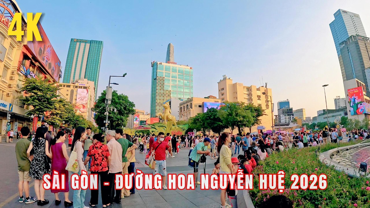 Đường Hoa Nguyễn Huệ Chật Kín Người Trước Giờ Bế Mạc - Tết Bính Ngọ 2026