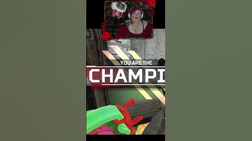 Clutching UP #apexlegends  #shorts  #apex  #apexlegendsclips  #apexclips  #apexlegend  #gamergirl