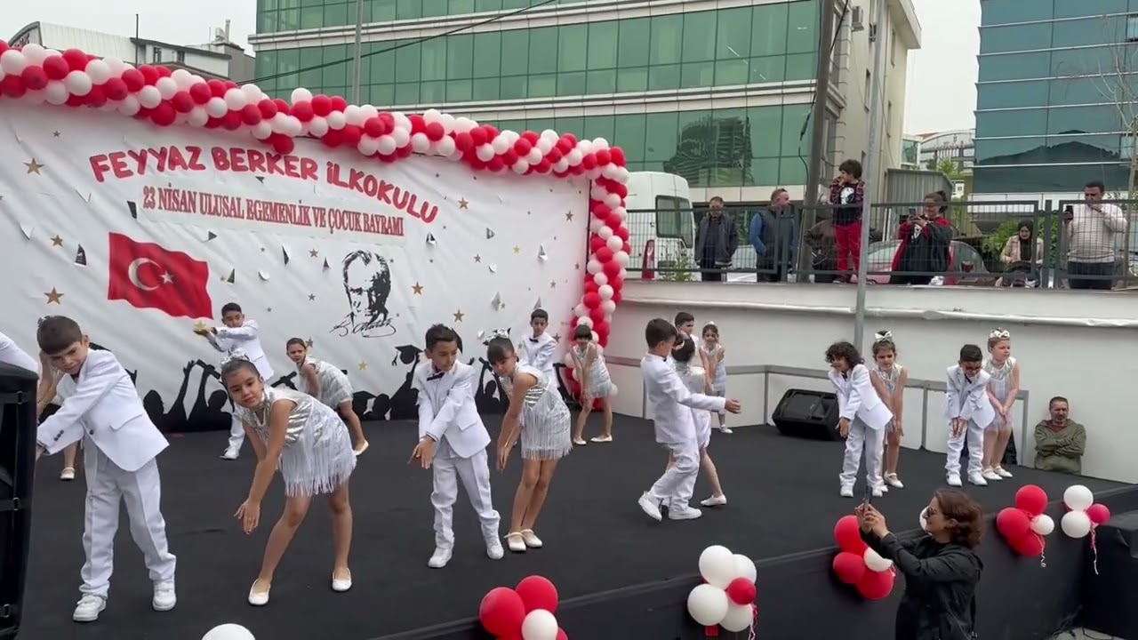 23 Nisan Gösterisi, Bamboleo, Feyyaz Berker İlkokulu 3-İ Sınıfı MELİS AYDIN