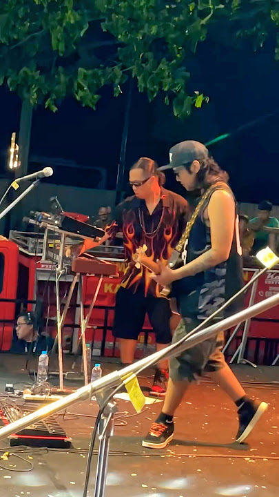 Owraaiiit… #batukaras #livemusic #reggae #godsaverastaman #crazyrasta