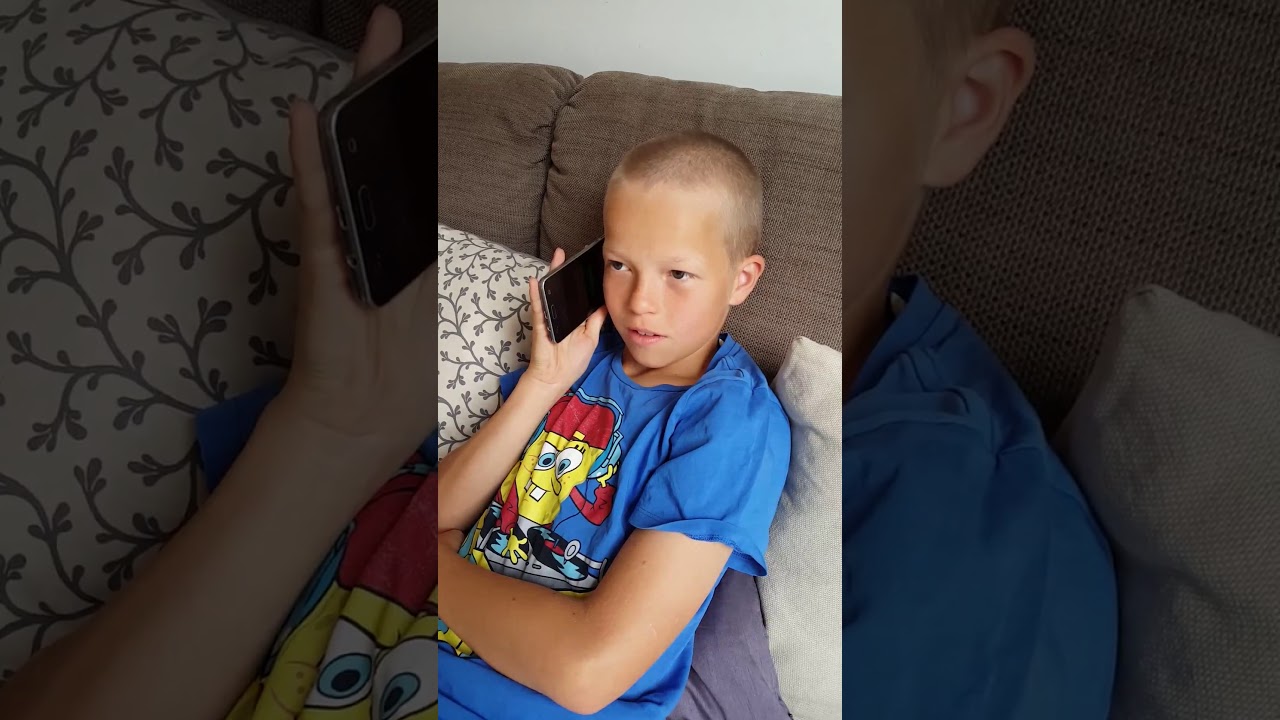 Að tala í síma (óformlegt samtal, vinir tala saman)