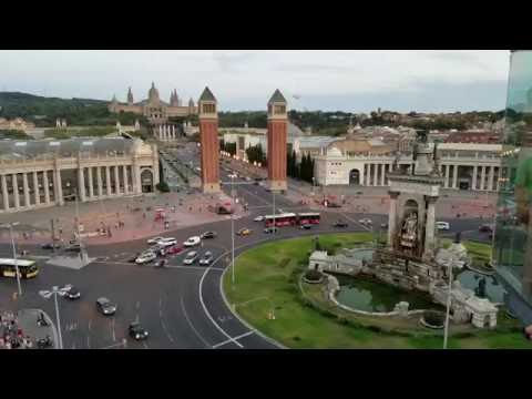Plaza España - Barcelona vista antes del acto de proclamar su independencia