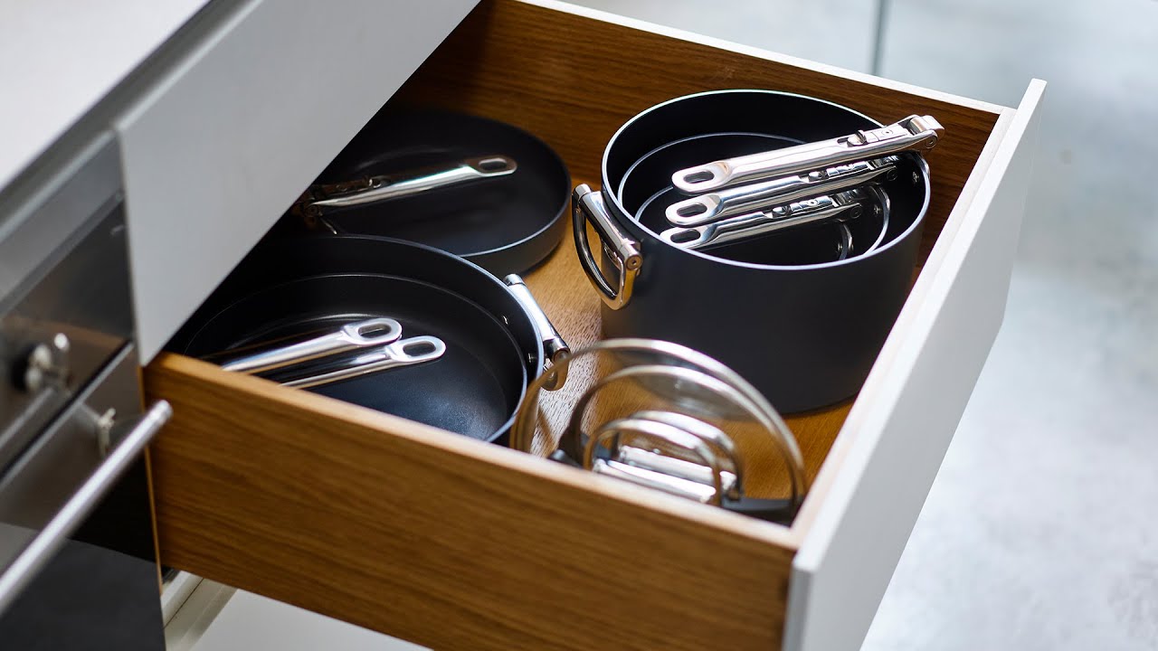 Space Folding Handle Ceramic Non-Stick 10-Piece Cookware Set (Blue