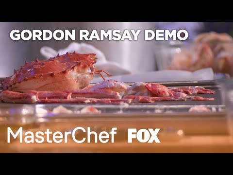 Thumbnail for Gordon & Morimoto Demonstrate How To Shuck A Crab | Season 10 Ep. 12 | MASTERCHEF
