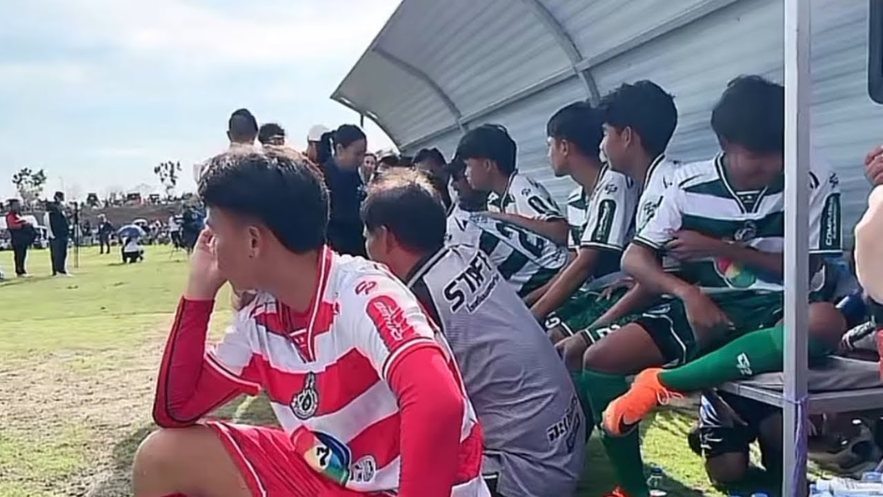 ครึ่งหลัง ระหว่าง ทีมหมอนทองและสุราษฎร์ธานี จบเกมส์ เสมอ 2:2 (29/12/2568) by Tom Indy 