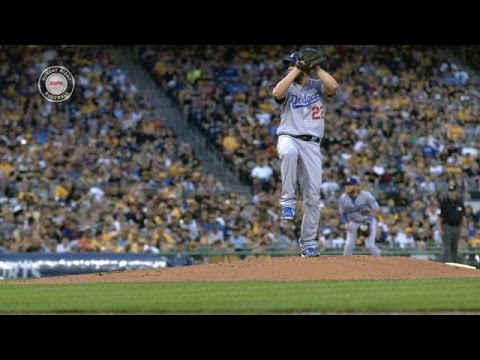 Kershaw buries head in hands as Astros dump Dodgers 13-12