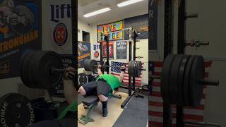 385lbs bench x8 then 245lb log x4!! #StayCurious # #fitness #gym #power #fitness #lifthard