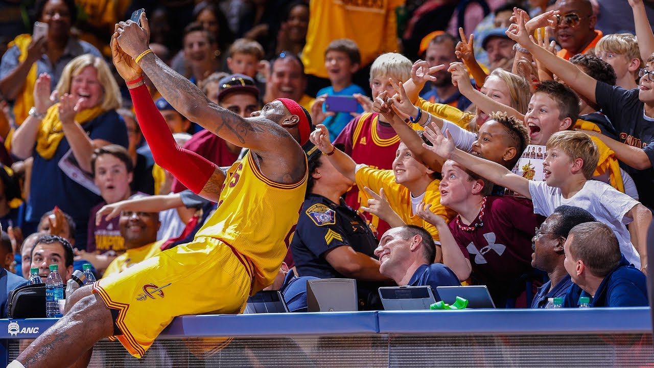 'He Loves Those Moments': Does LeBron Have 1 More Season-Saving Effort in Him?