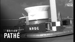 Duke At Cowes - Hovercraft (1950-1959)