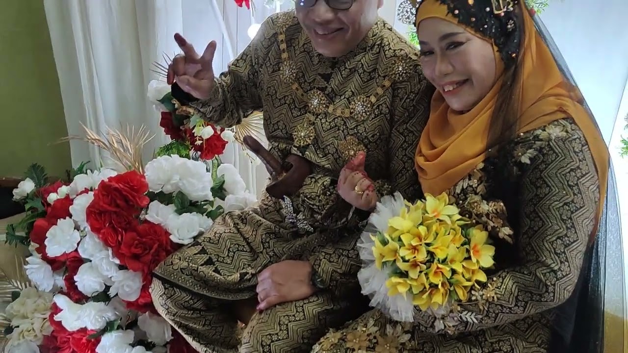 PUKUL HADRAH MEMIMPIN KEMERIAHAN