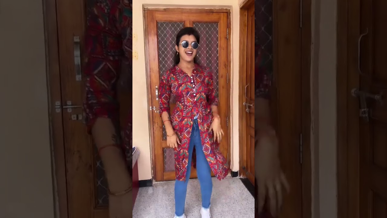 yu naa reh reh k hame tadpaiye @vickykarma 