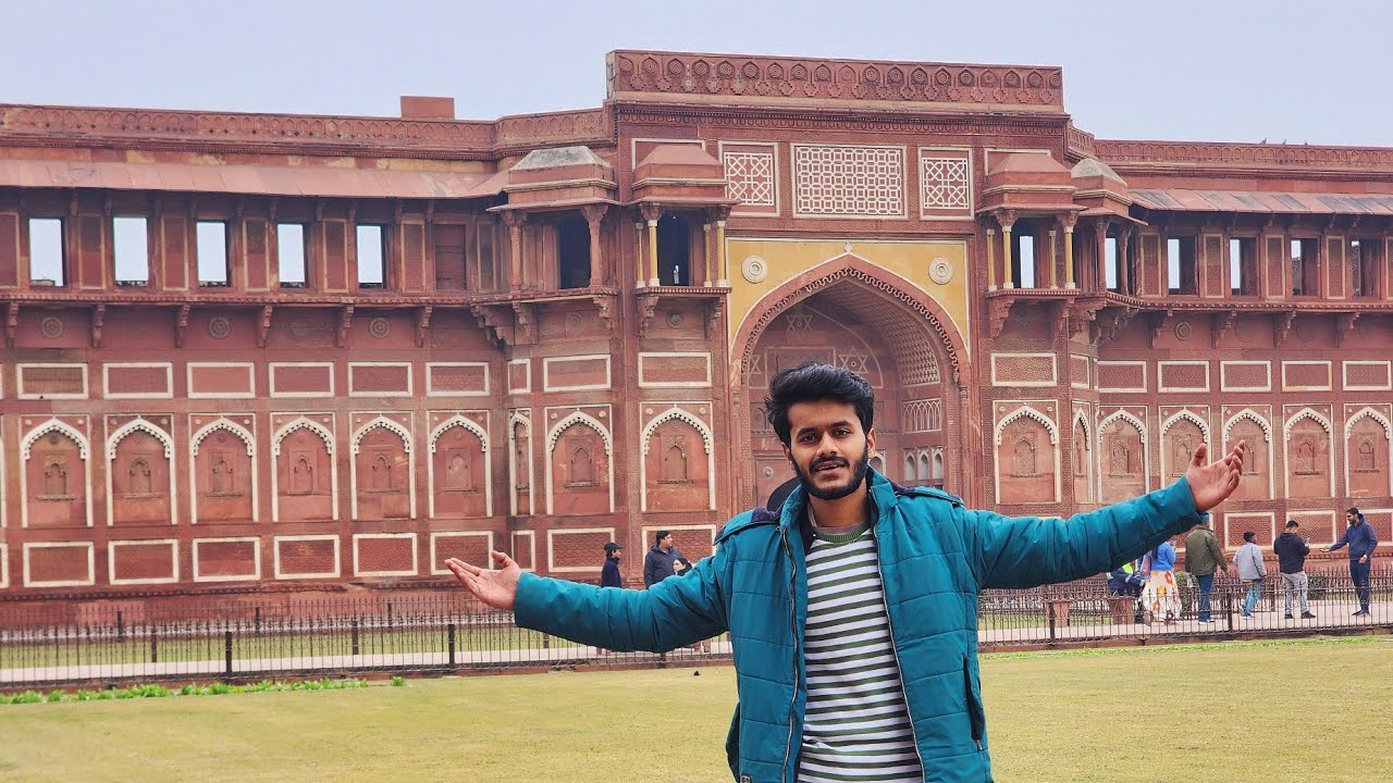 Agra Red Fort First Time 😱 | Real Beauty, Real Experience | Travel Vlog India