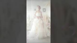 あの憧れの芸能人が着用したドレスをまとめました