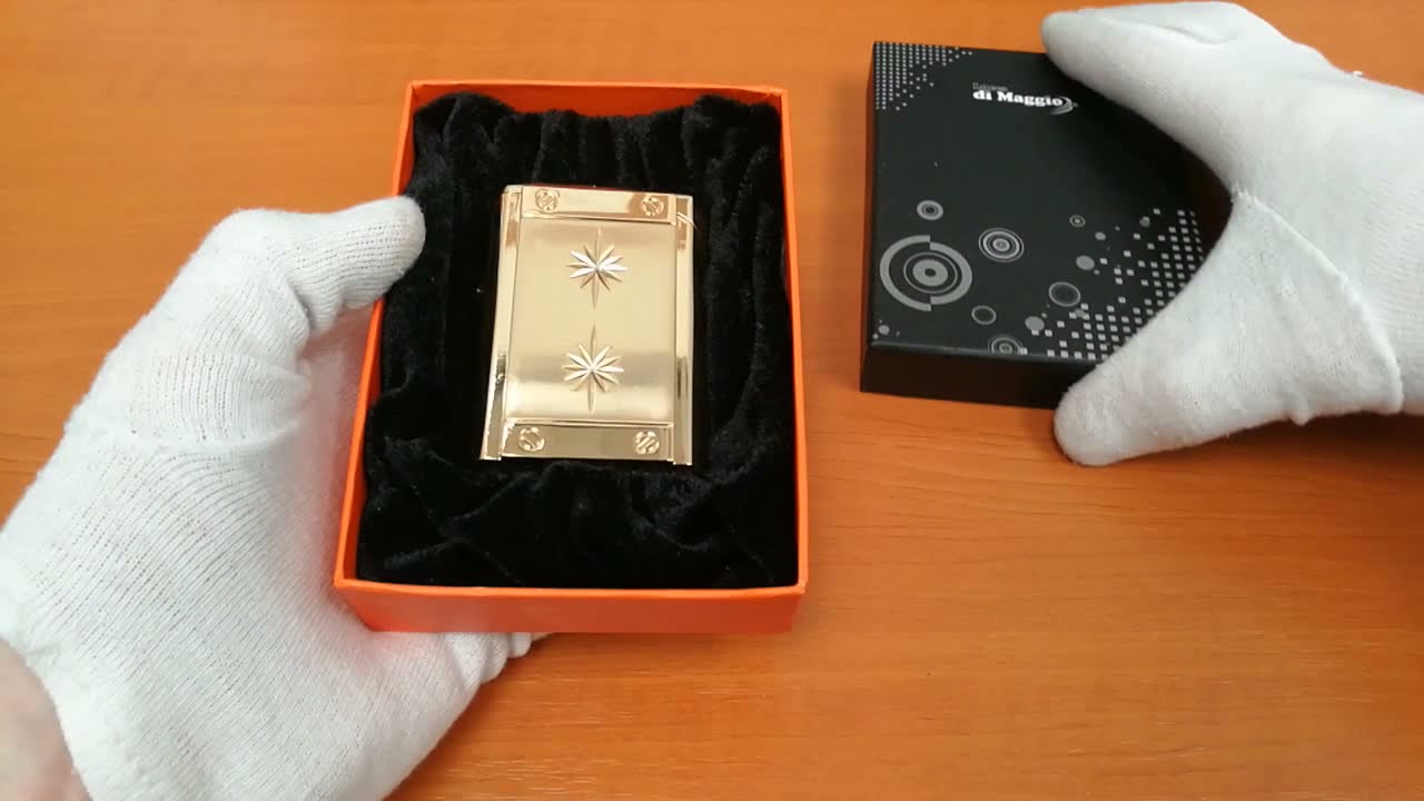 Lighter Lucca di Maggio 04928