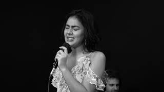 Camilla Faustino feat. Trio Guará - Preciso Aprender a Ser Só