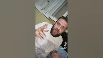 الشباب بتوع الصيدليات يا عبدالقادير 