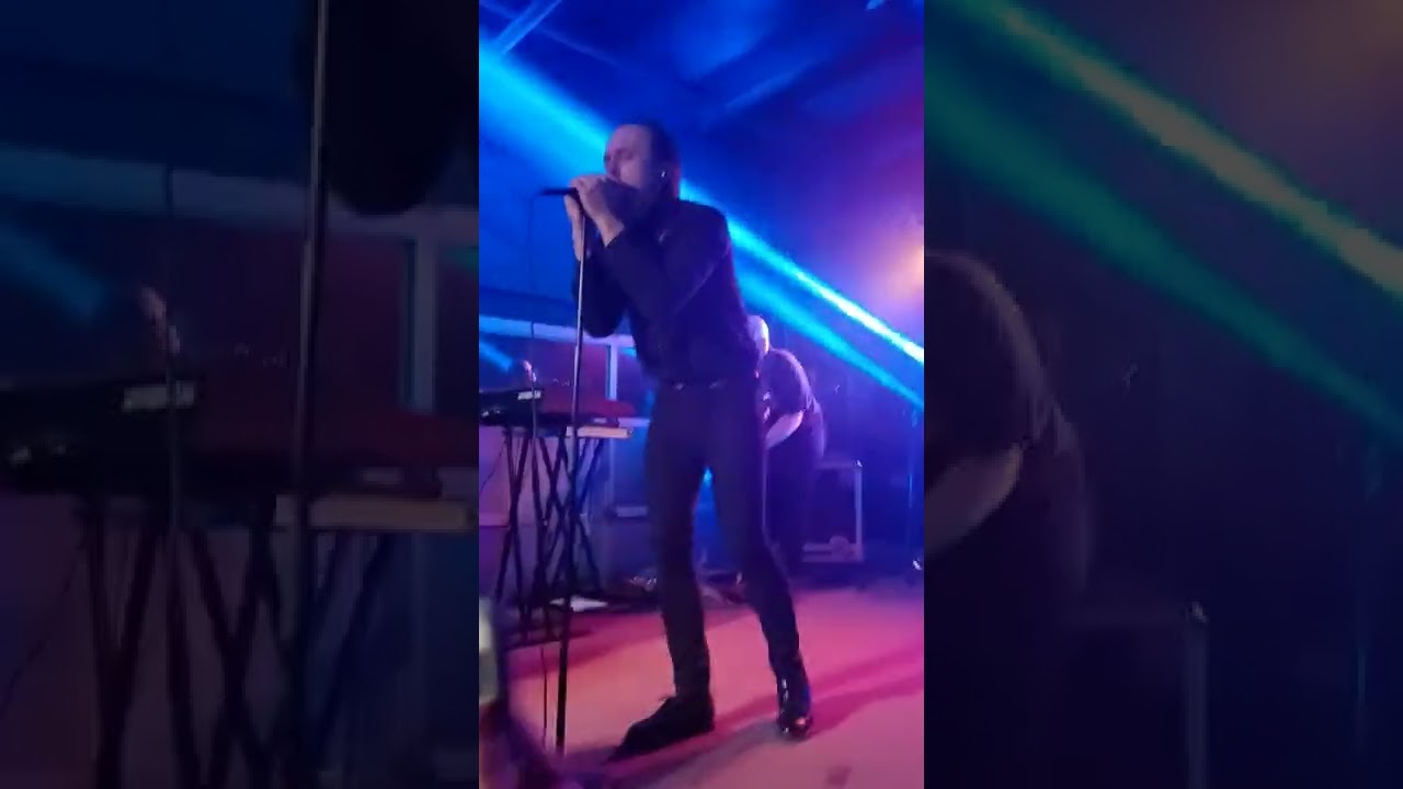 Молчат Дома - Волны Live at A&R Music Bar, Columbus Ohio