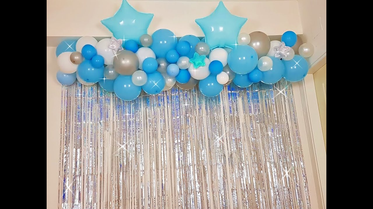 Súper linda 😍😍😍 decoración de globos metalizados