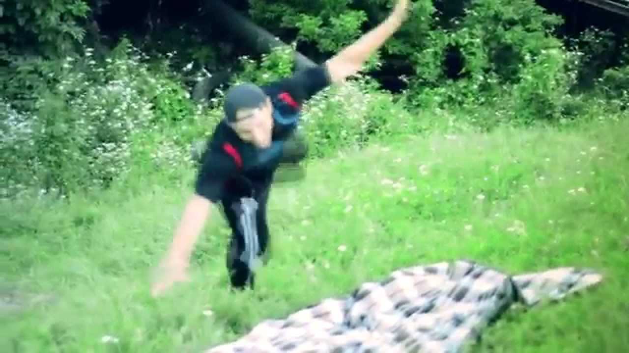 в платье красивого цвета слушать в платье красивого цвета слушать