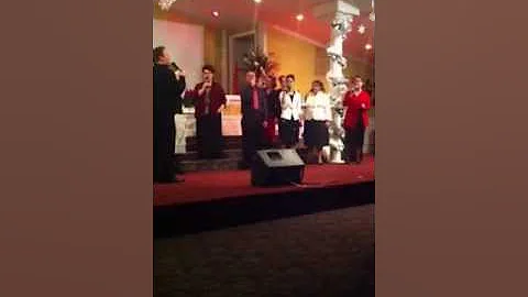 Star of Bethlehem Apostolic Church praise team (di...