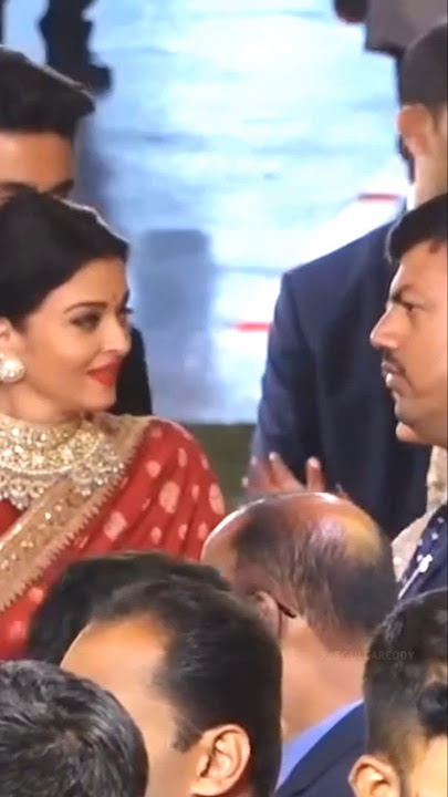 Abhishek Bachchan Aishwarya Rai Bachchan Candid Moments With Radhika Merchant Akash Ambani Throwback