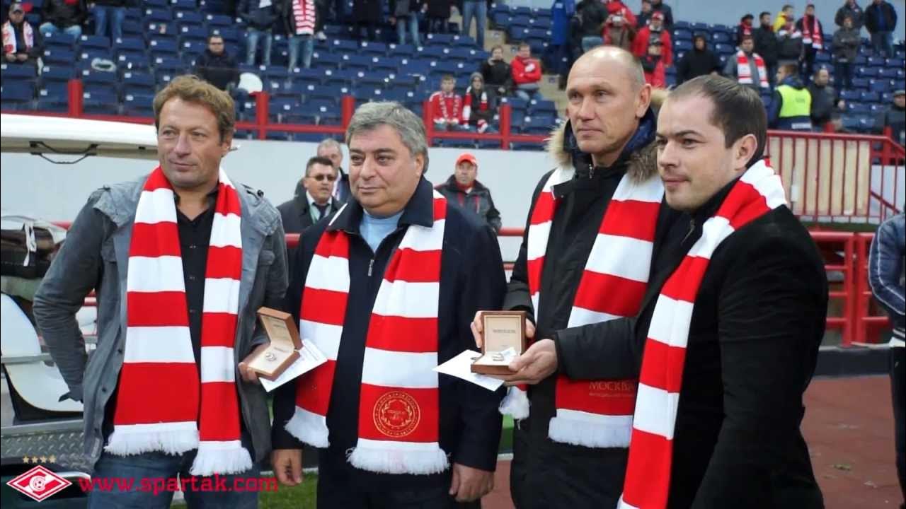 Хлестов брянск. Хлестов футболист.