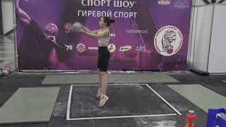 Гиревое жонглирование на Big Piter Sport Show.