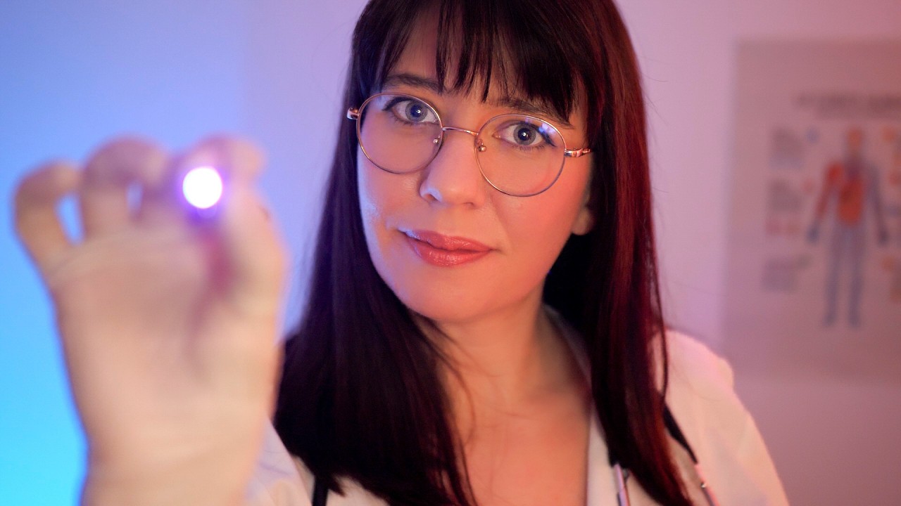 ASMR • Médecin du sommeil (FR) — Examen médical relaxant, chuchotements