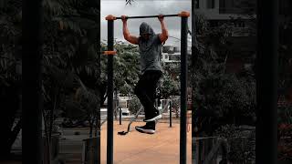 #calisthenics #trhiller #bardance #streetworkout