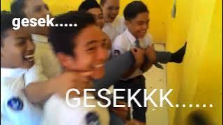 Saat temen lo ultah