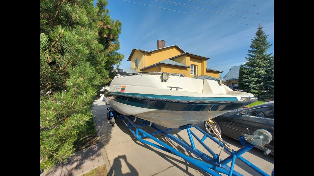 Monterey Explorer 230 exp Day One Of Restoration V8 5.7 