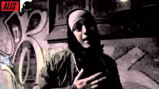 Pull Up Tv Featuring Pede B Skurken