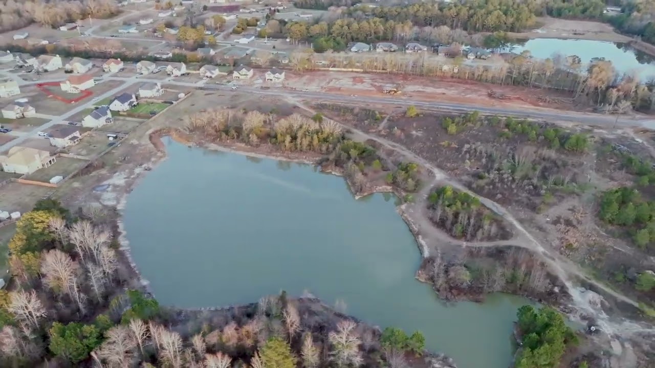 1 Sugar Maple Dr, Fort Mitchell, AL 36856