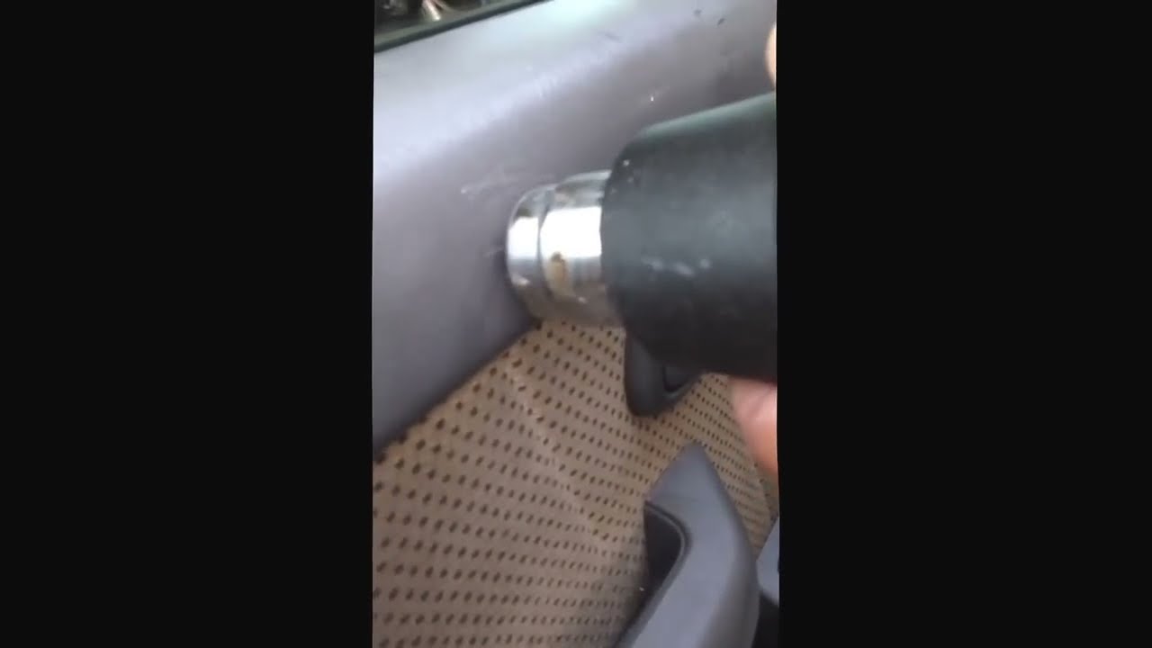 内装の傷が 車のクリーニング屋さん Thewikihow