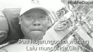 Status WA Keren : Hujan dan Bojo