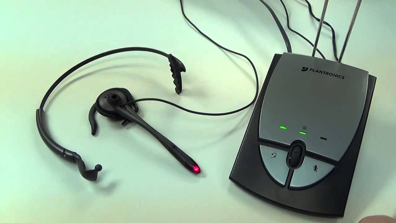 How do you set up a Plantronics CS540 wireless headset system?