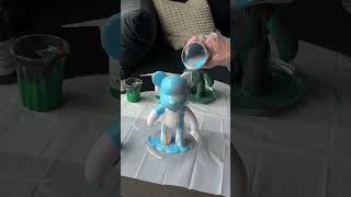 BearBuild painting at home🧸 #acrylicart #fluidbear #sipandpaint