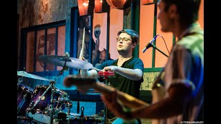 La Fonda - Surf Pop Love Song - Live on Band in Seattle