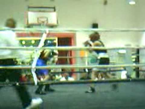 2007.04.28 Daisy Gutierrez v Serina Aguilar 110 bo...