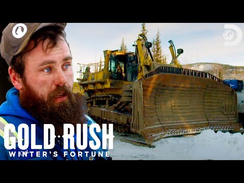 Repairing a Huge $500,000 Dozer | Gold Rush: Winter